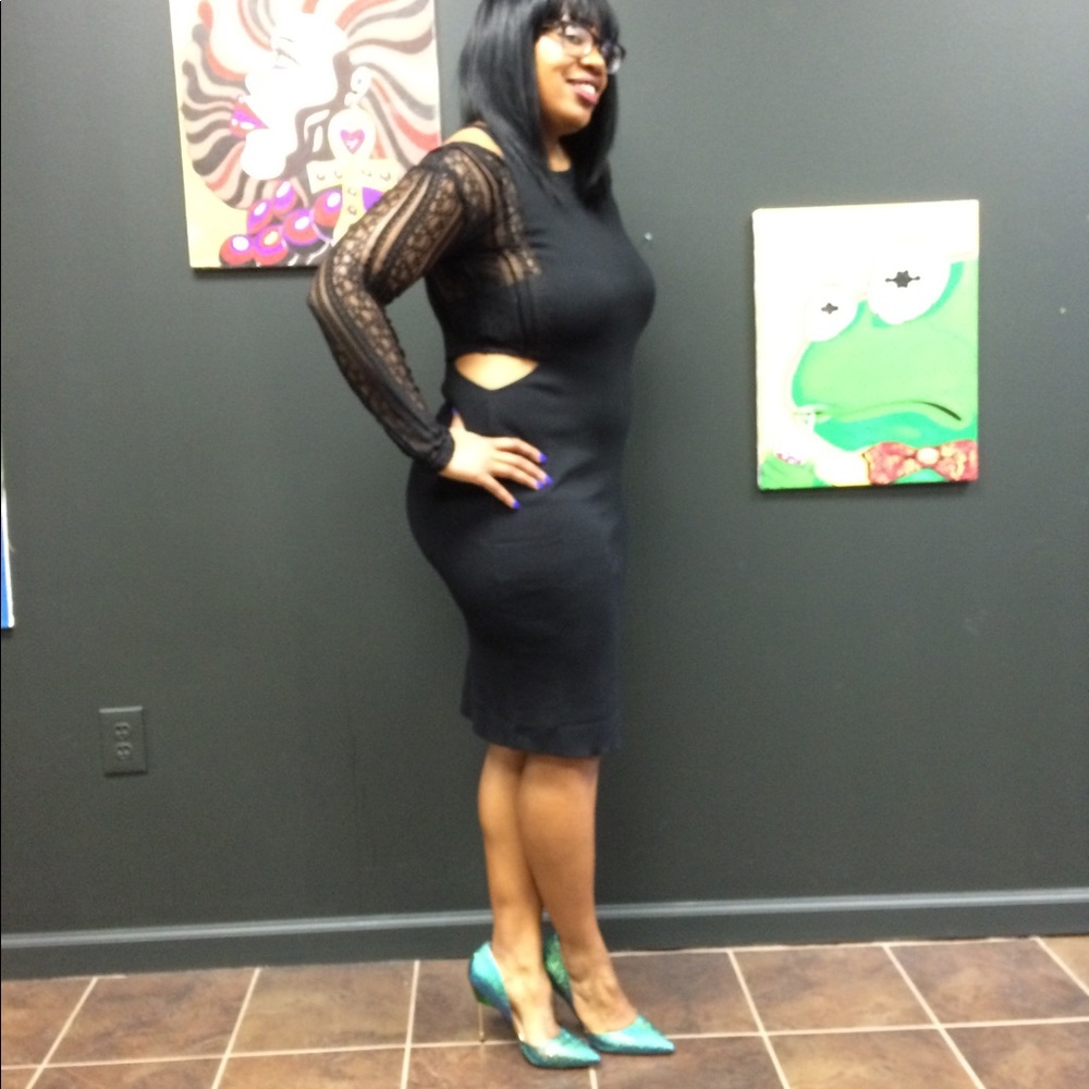 Cute LBD with lace sleeves